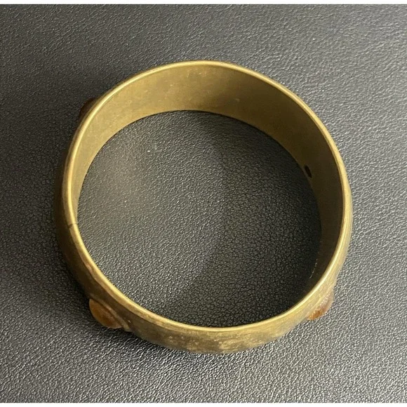 Vintage Hammered Brass Bangle Bracelet Faux Amber Cabochon Boho Wide 2.75" Dia - Picture 2 of 8